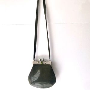 Vintage olive leather shoulder bag.